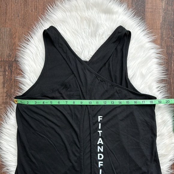 IDEAL FIT | Fit and Fierce Tank | Black | Size M - Picture 6 of 10